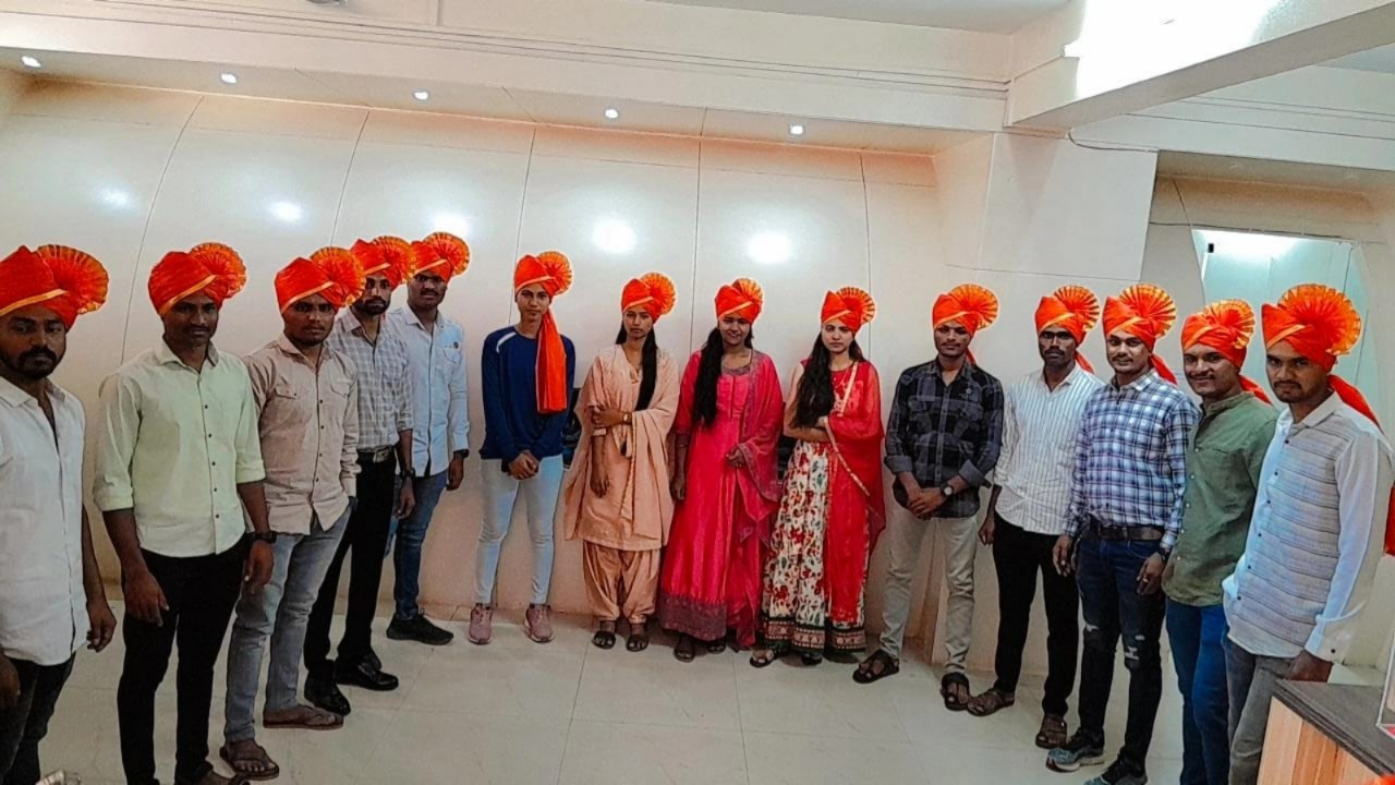 Hero Section - hero-17